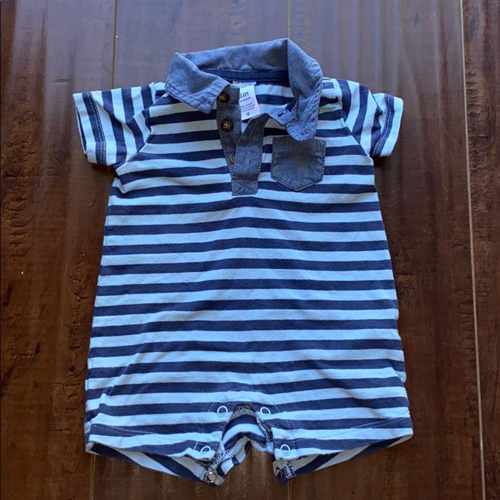 Baby’s clothing